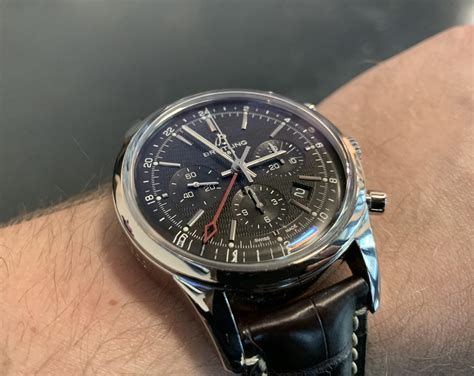 does breitling transocean gmt have independent hour hand|breitling transocean strap.